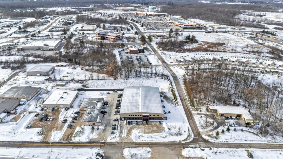 More Photos Of 310 Park Dr, Chardon Warehouse For Sale