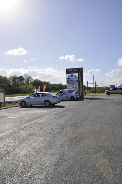 More Photos Of 3632 US Highway 92 E, Lakeland Storefront Retail Office For Lease