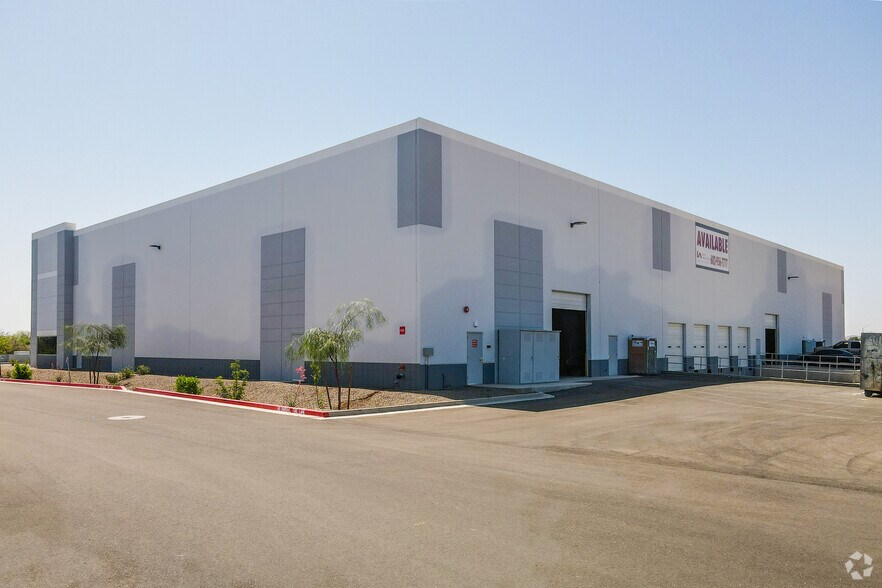 More Photos Of 5004 S 71st St, Mesa Manufacturing For Lease