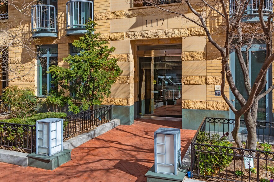 More Photos Of 1117 10th St NW, Washington Apartments For Lease
