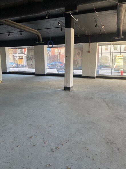 More Photos Of 319 N Wayne St, Piqua Loft Creative Space For Lease