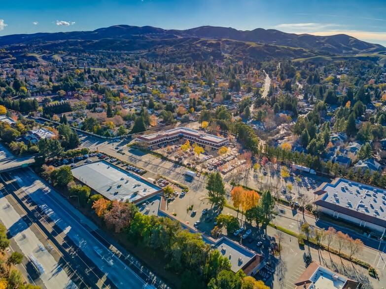 More Photos Of 2551 San Ramon Valley Blvd, San Ramon Storefront Retail Office For Lease