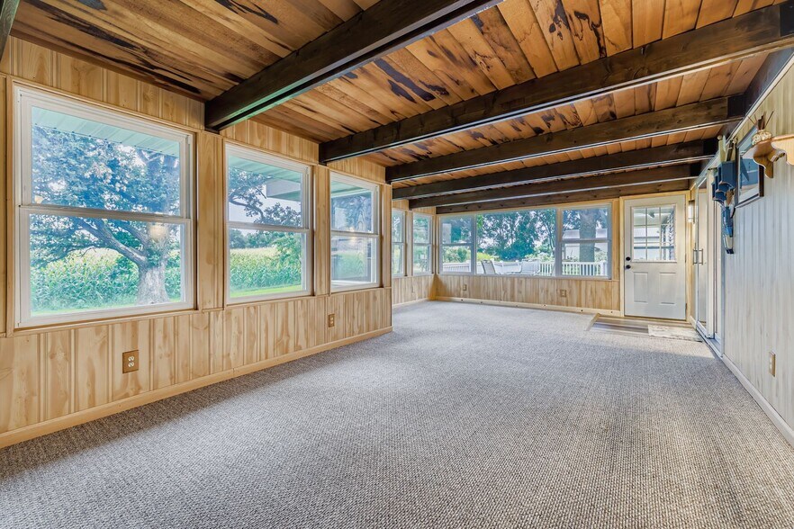 More Photos Of 198 35th St NE, Buffalo Warehouse For Sale