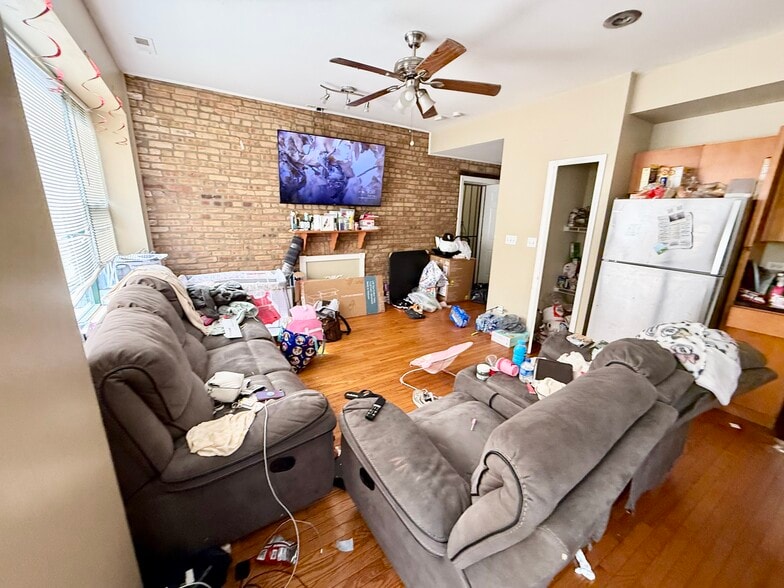 More Photos Of 4624 S Evans Ave, Chicago Apartments For Sale