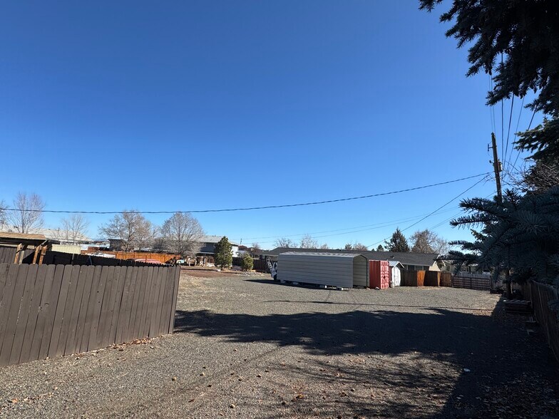 More Photos Of 2908 NW Canal Blvd, Redmond Specialty For Sale