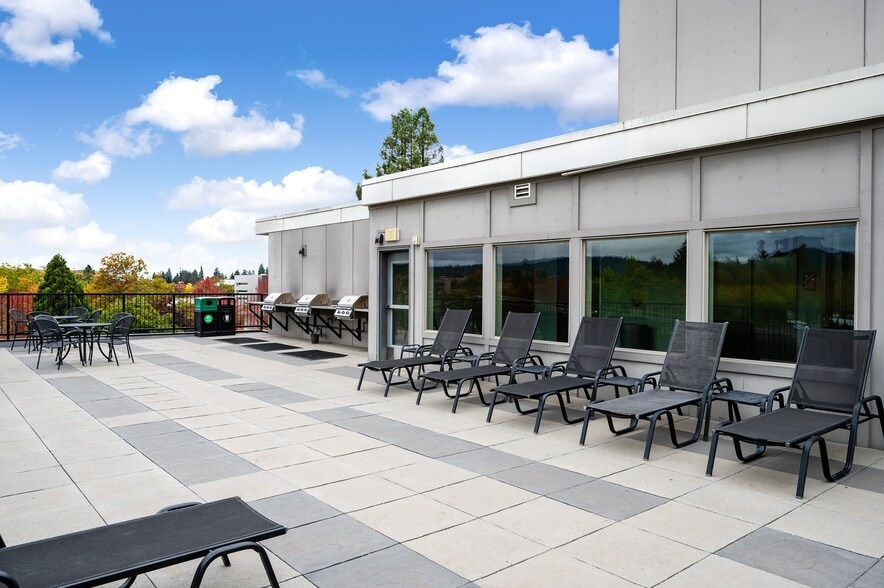 More Photos Of 1965 E 15th Ave, Eugene Apartments For Sale