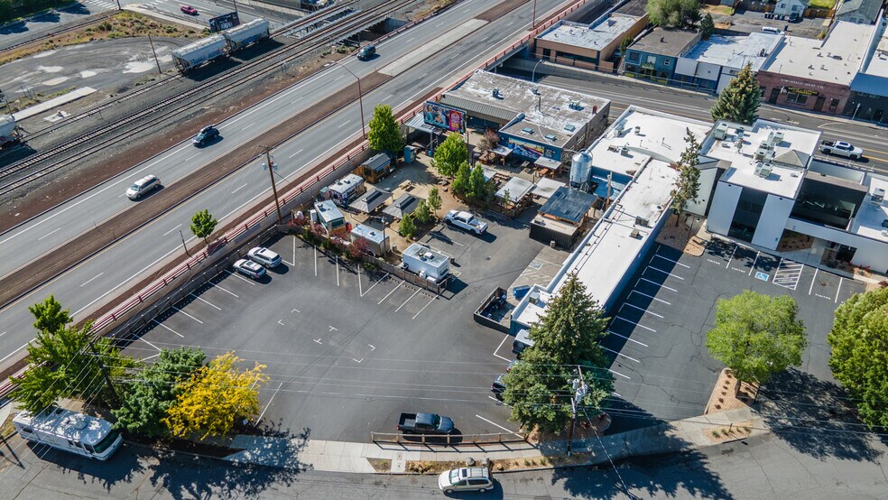 More Photos Of 20 NW Greenwood Ave, Bend Loft Creative Space For Sale