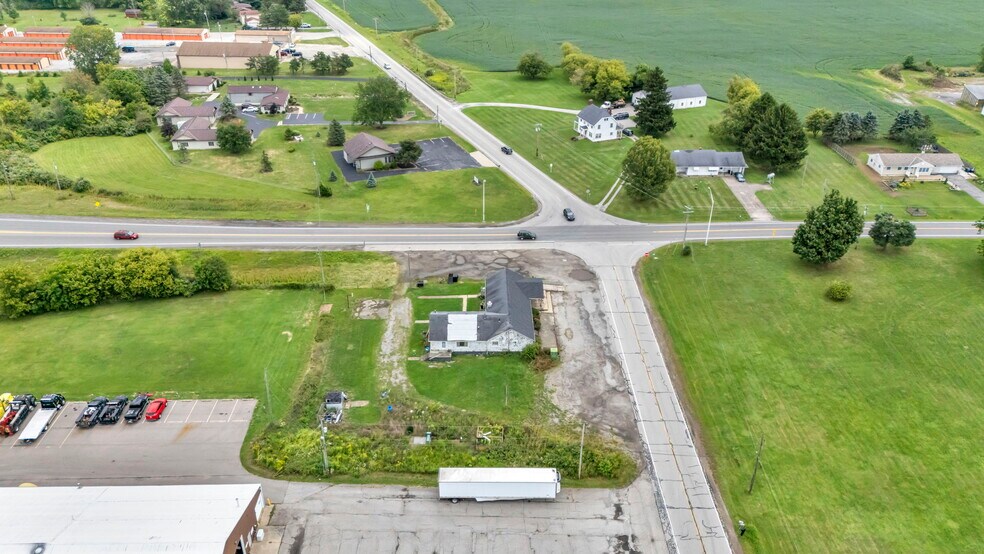 More Photos Of 40980 Butternut Park Ct, Elyria Specialty For Sale