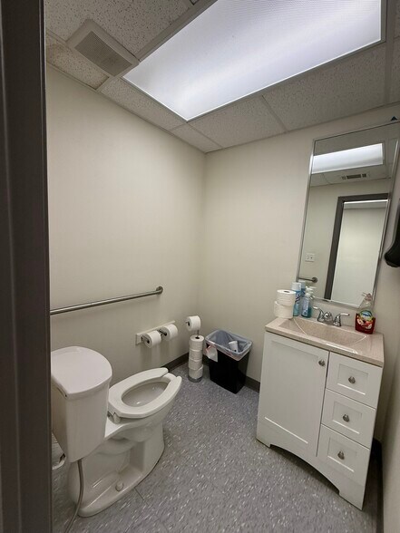 More Photos Of 201 N 16th St, La Porte Industrial For Sale