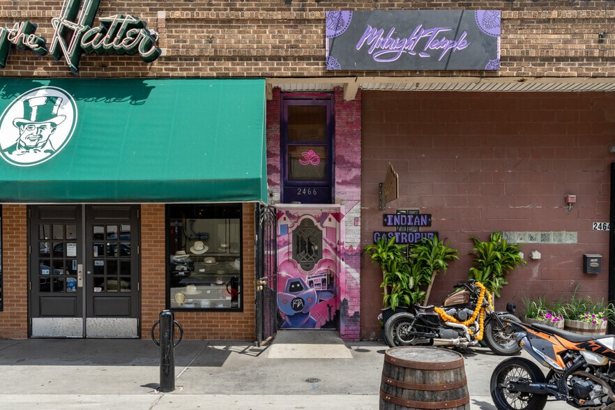 More Photos Of 2462-2472 Riopelle St, Detroit Storefront Retail Office For Sale