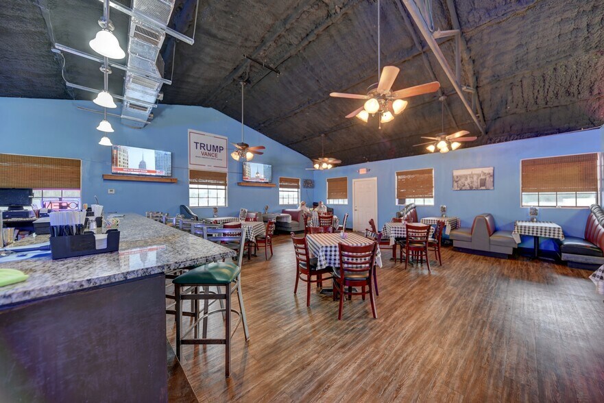 More Photos Of 23473 FM 39, Iola Restaurant For Sale