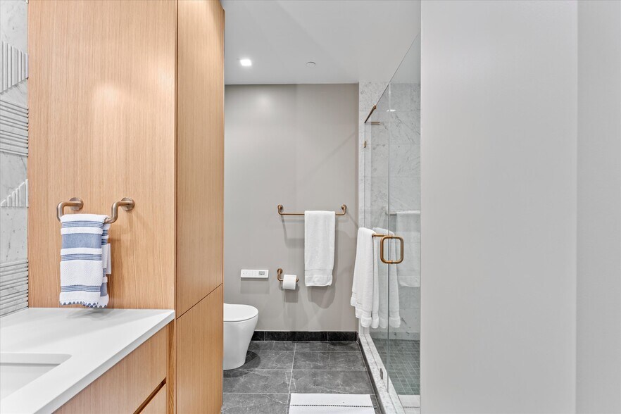 More Photos Of 590 Waterfront Way, Vancouver Multifamily For Sale