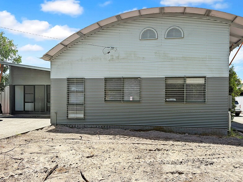 Primary Photo Of 453 Ocean Dr, Laurieton Office For Lease