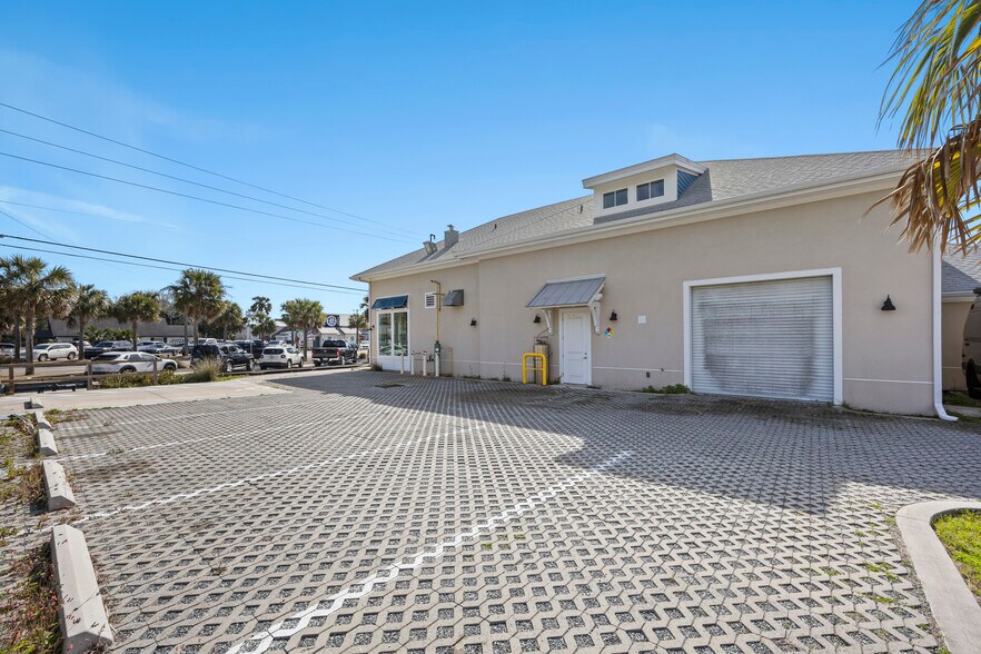 More Photos Of 691 A1A Beach Blvd, Saint Augustine Restaurant For Sale