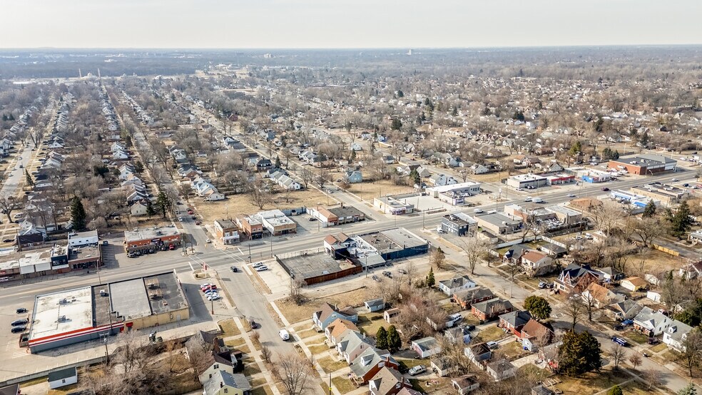 More Photos Of 19430 W Warren Ave, Detroit Specialty For Sale