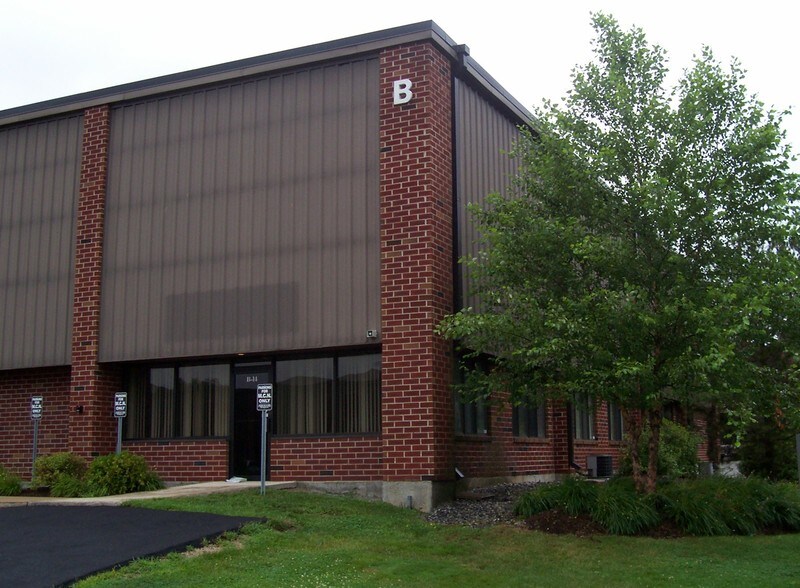 More Photos Of 7 Raymond Ave, Salem Warehouse For Lease