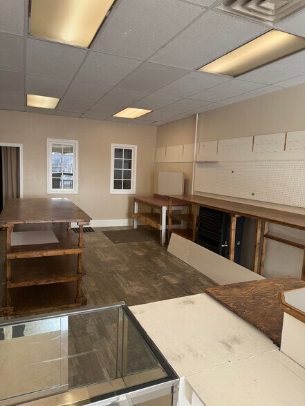 More Photos Of 1326-1330 Main St, Worcester General Retail For Lease