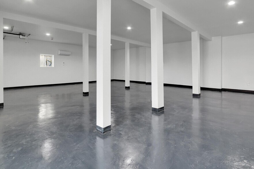 More Photos Of 3519-3521 6th Ave, Tacoma Office For Sale