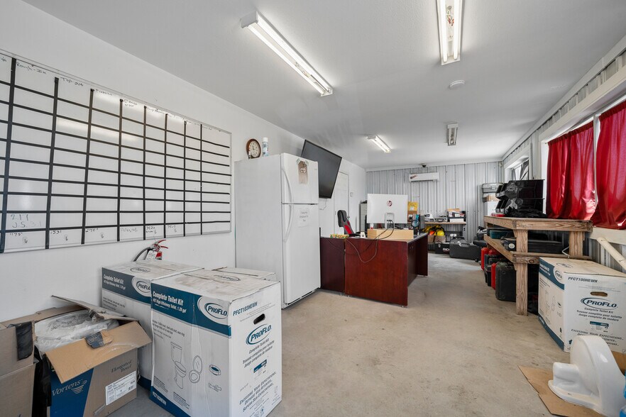 More Photos Of 341 TX Highway 35 Hwy, Gregory Light Distribution For Sale