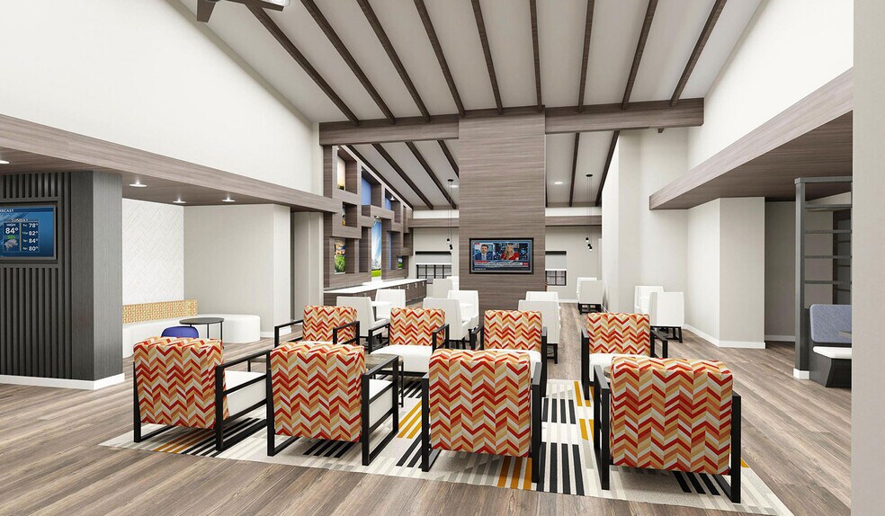 More Photos Of 70 N Stevens St, Rhinelander Hotel For Sale