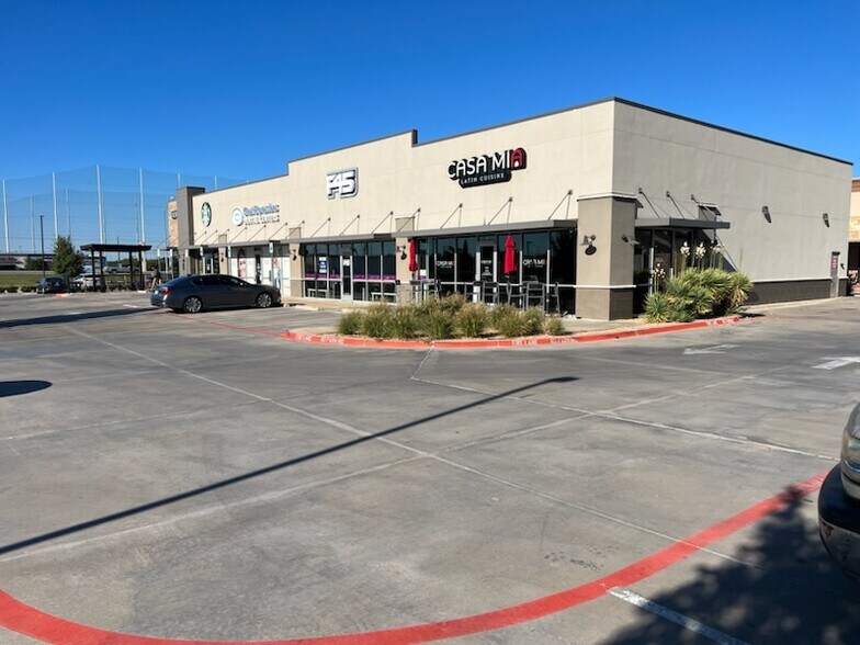 More Photos Of 4920 State Highway 121, Lewisville Restaurant For Lease