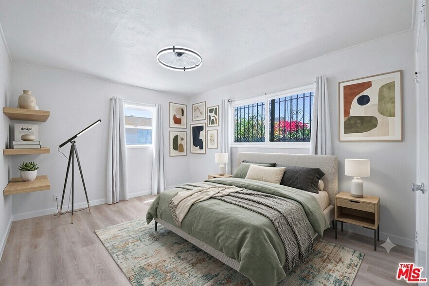 More Photos Of 1475 Venice Blvd, Los Angeles Apartments For Sale