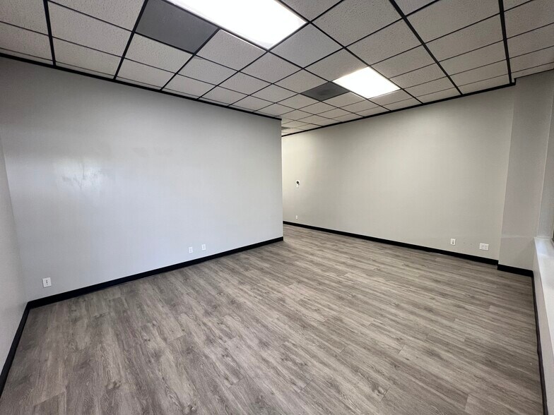 More Photos Of 210 FM 2001, Buda Storefront Retail Office For Lease