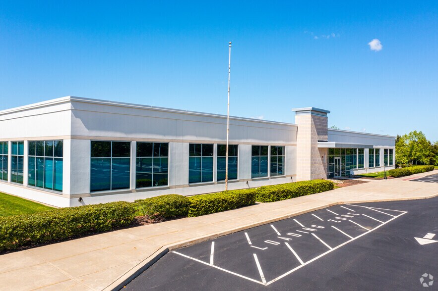 More Photos Of 2060 Detwiler Rd, Harleysville Office For Lease
