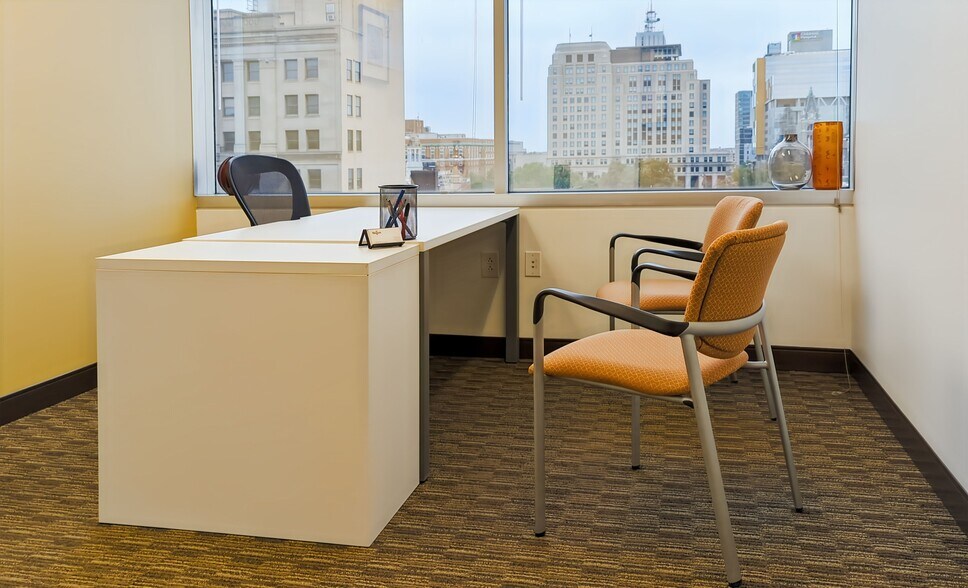 More Photos Of 919 E Main St, Richmond Coworking Space