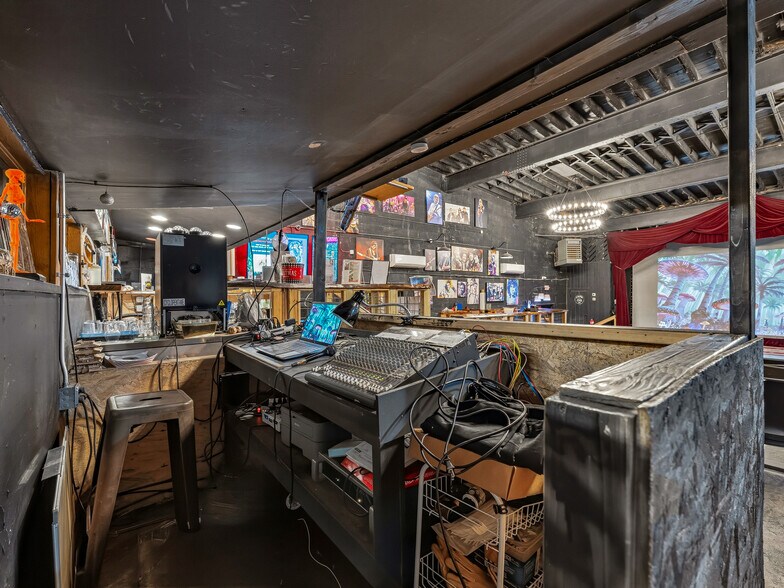 More Photos Of 70 N Main St, Mars Hill Restaurant For Sale