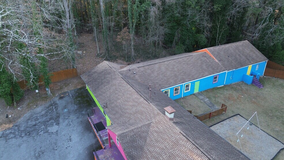 More Photos Of 2605 Campbellton Rd SW, Atlanta Daycare Center For Sale