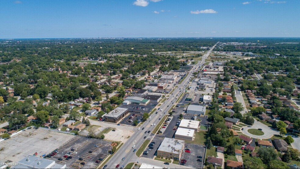 More Photos Of 862 E 162nd St, South Holland Land For Sale