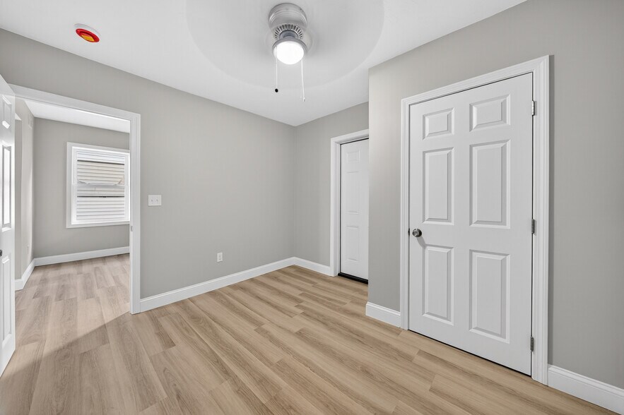 More Photos Of 165 Grant St, Fall River Apartments For Sale