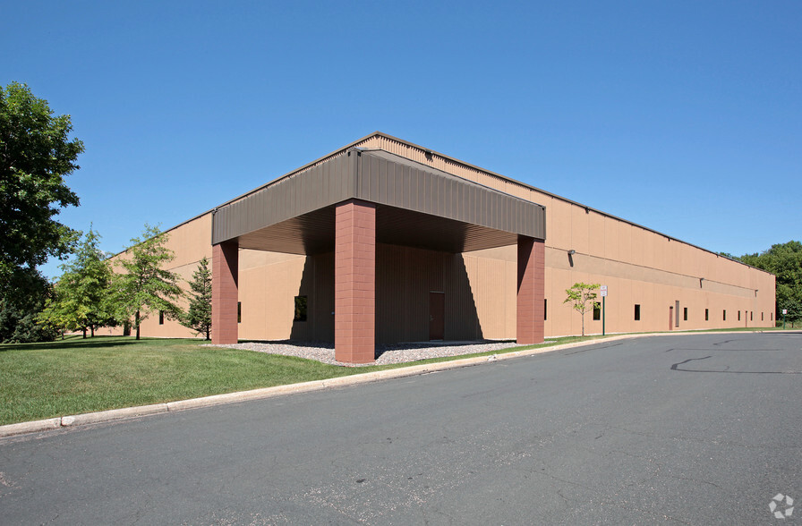 Primary Photo Of 950 Lake Dr, Chanhassen Manufacturing For Lease