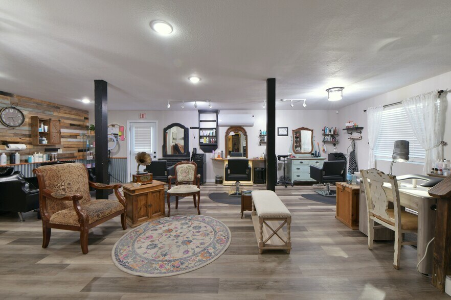 More Photos Of 1900 Arizona Highway 260, Heber Specialty For Sale