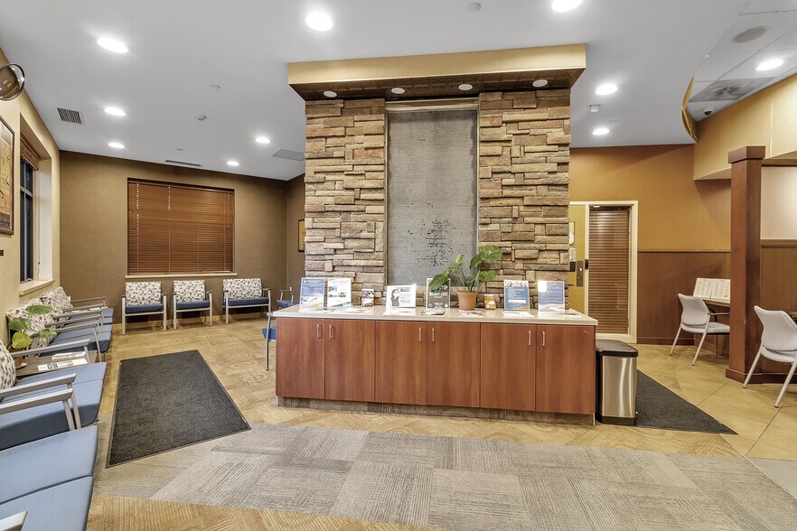 More Photos Of 2099 Niagara Falls Blvd, Amherst Medical For Sale