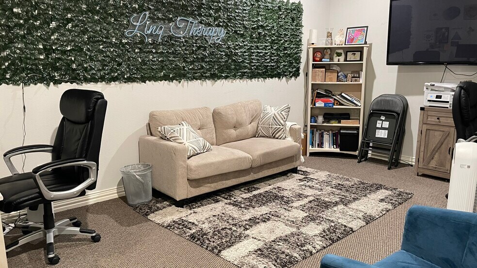 More Photos Of 8668 John Hickman Pky, Frisco Medical For Sale