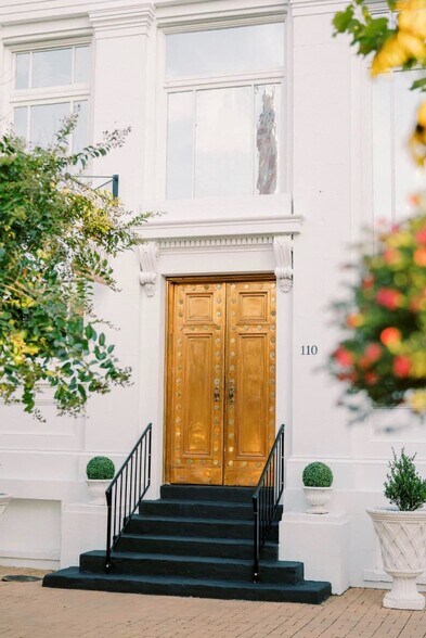 More Photos Of 110 E Bridge St, Wetumpka General Retail For Sale