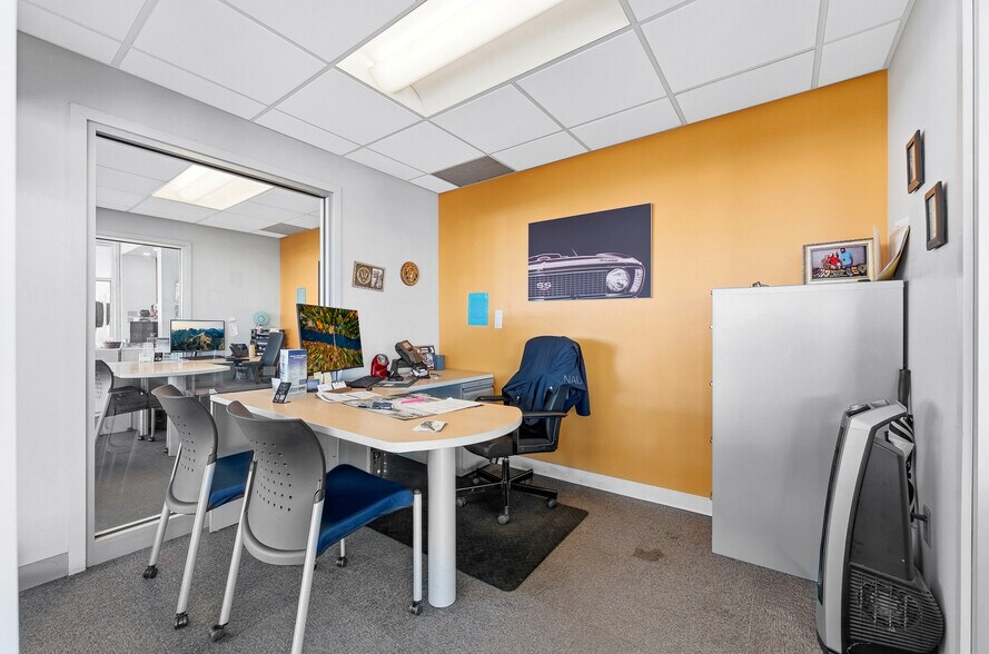 More Photos Of 1229 Country Club Rd, Fairmont Auto Dealership For Sale