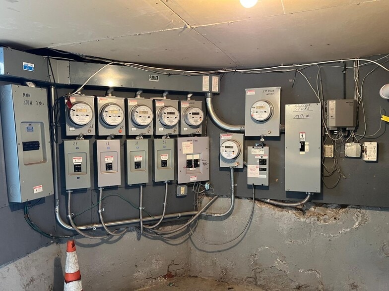 More Photos Of 142 Passaic St, Passaic Storefront Retail Residential For Sale