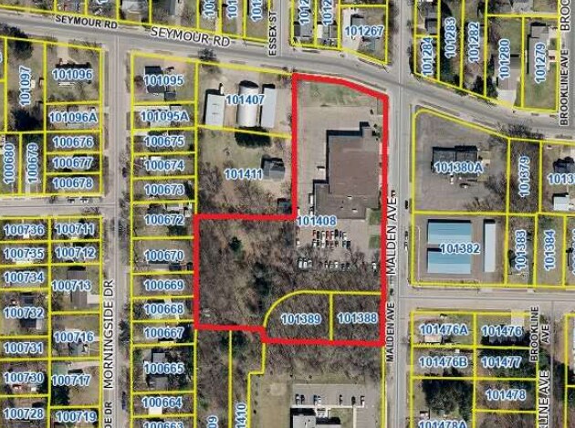 More Photos Of 930 Malden Ave, Eau Claire Warehouse For Sale