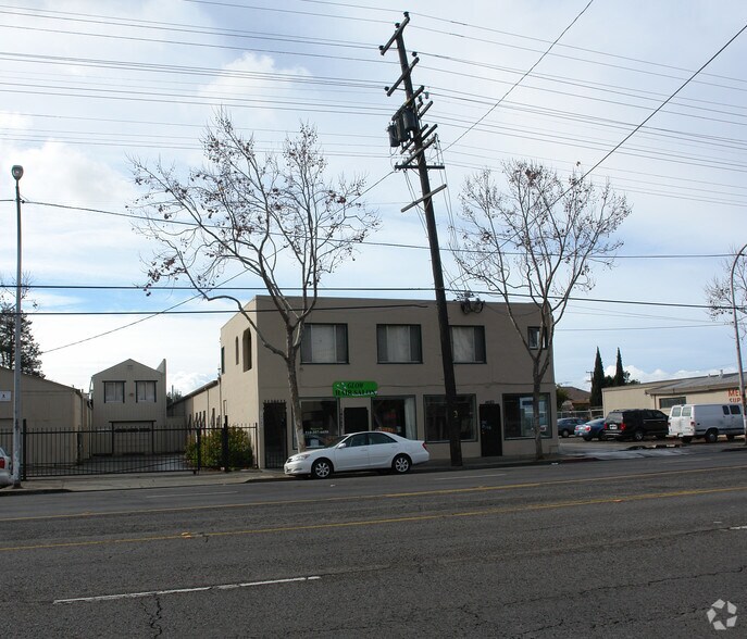 More Photos Of 14583 E 14th St, San Leandro Storefront Retail Residential For Lease