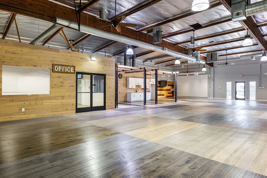 More Photos Of 12300 Denholm Dr, El Monte Warehouse For Sale