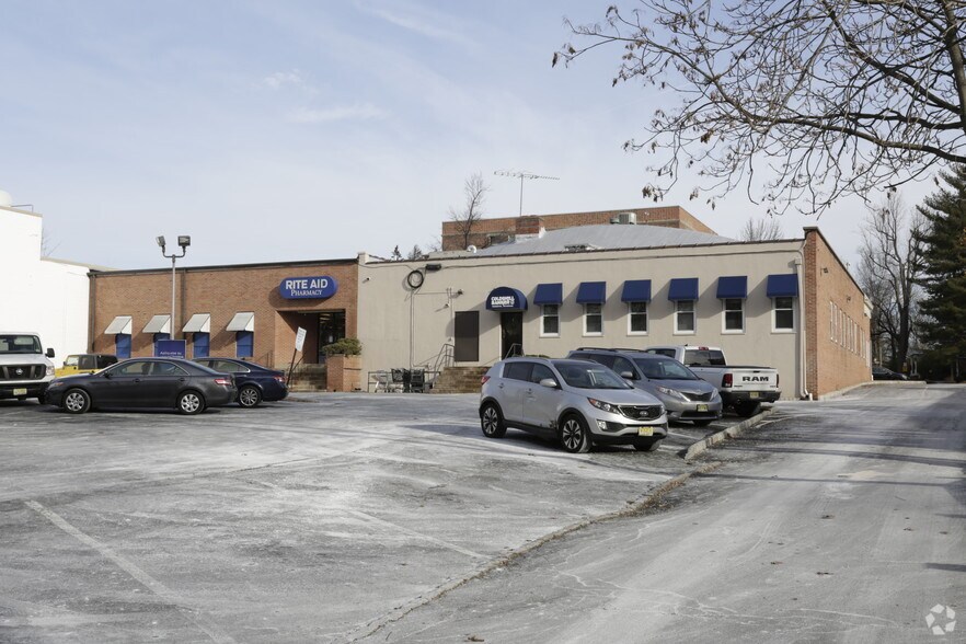 More Photos Of 209-213 South St, Morristown Office For Sale
