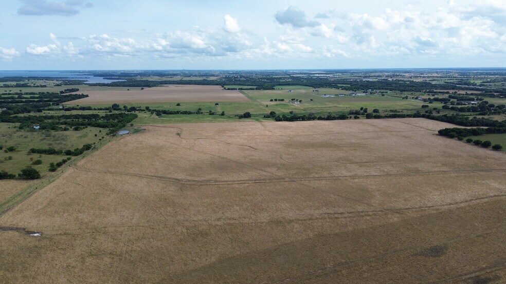 More Photos Of 210.95 Acres Farm to Market Road 922, Valley View Land For Sale