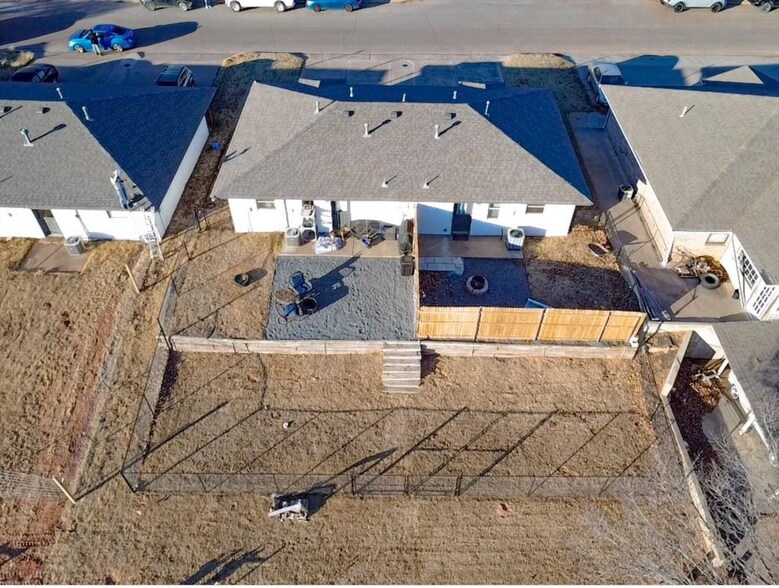 More Photos Of 116 McKenzie Dr, Weatherford Apartments For Sale