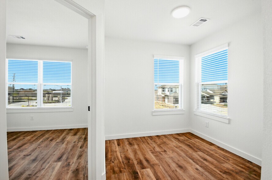 More Photos Of , Dayton Multifamily For Sale