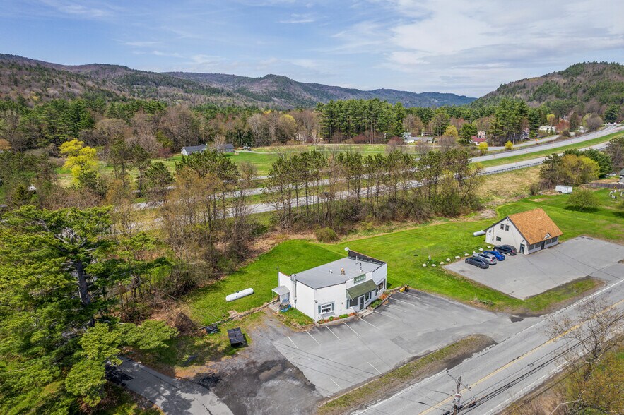 More Photos Of 456 US-5, Fairlee Restaurant For Sale