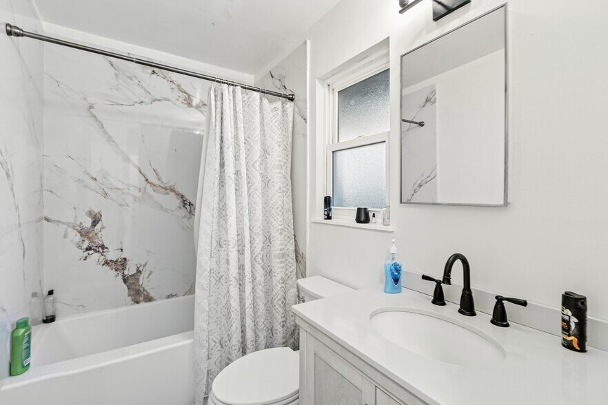 More Photos Of 1893 Lincoln Ave, San Rafael Multifamily For Sale