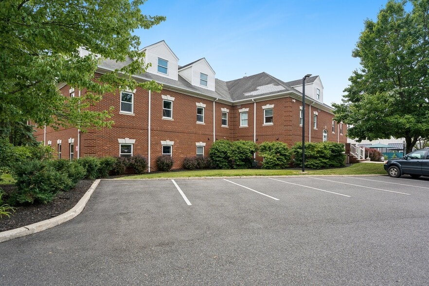 More Photos Of 139 South St, New Providence Office For Sale